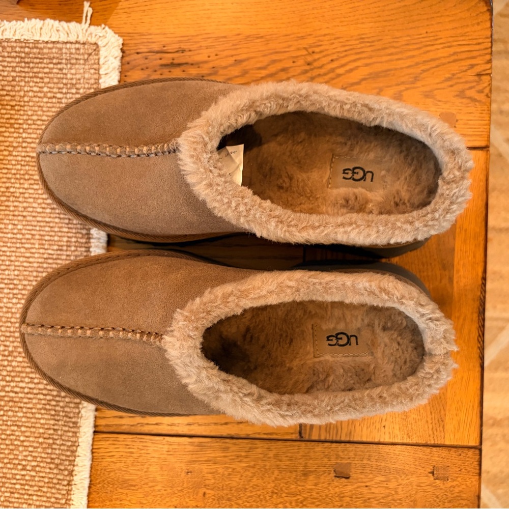 UGG WOMENS NEW HEIGHTS COZY CLOG HICKORY SIZE 6 EXCELLENT CONDITION WORN 1 TIME. - Picture 9 of 10